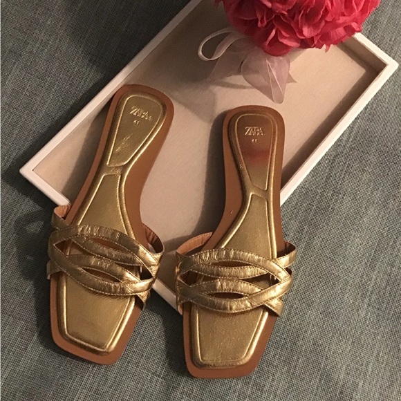 Zara Metallic Gold Women's Sandals.Size 10 - Picture 1 of 5